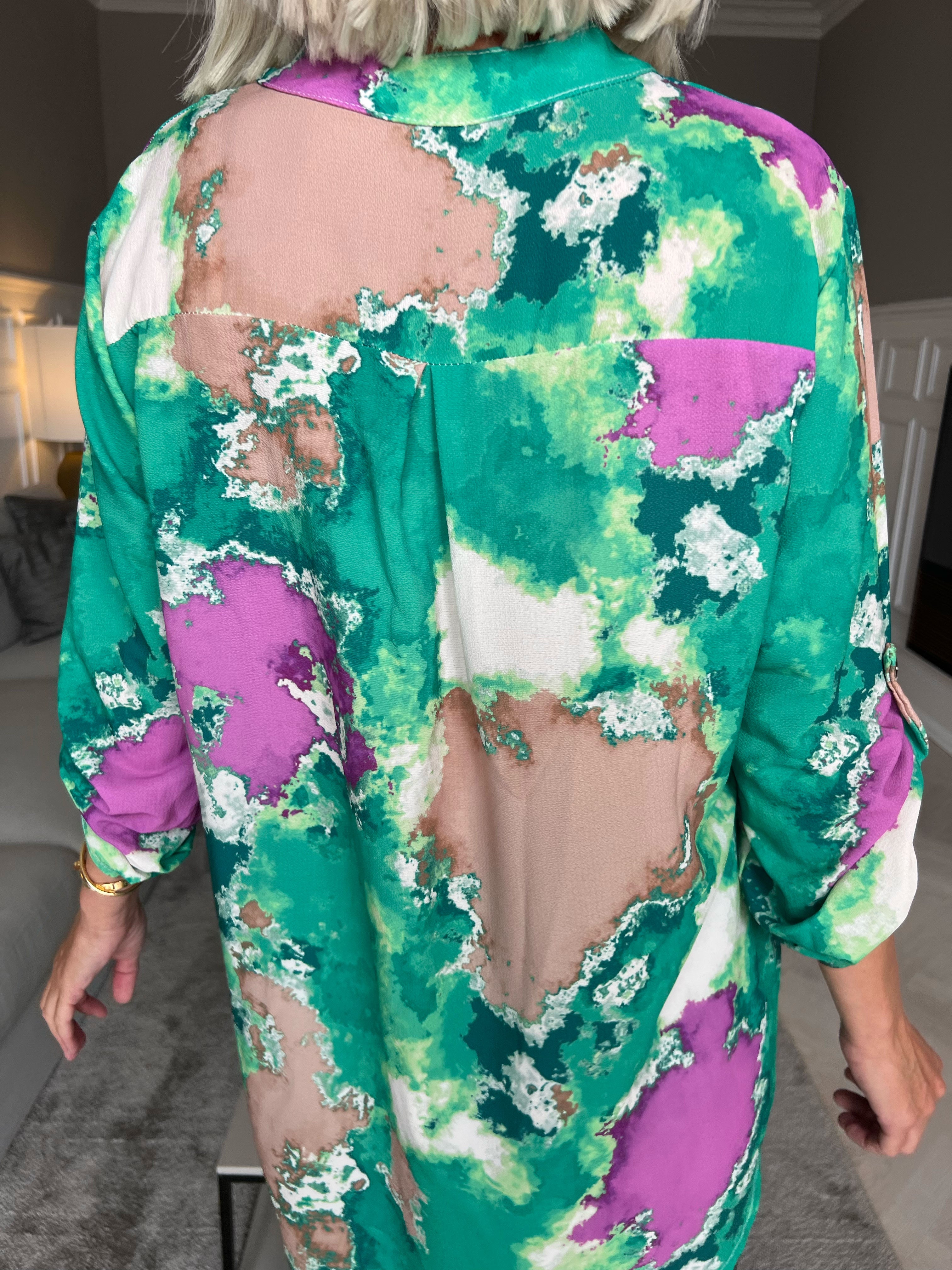 Vanesa Batik - Tunika i batikmönster